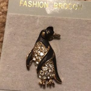Penguin Rhinestone Fashion Brooch